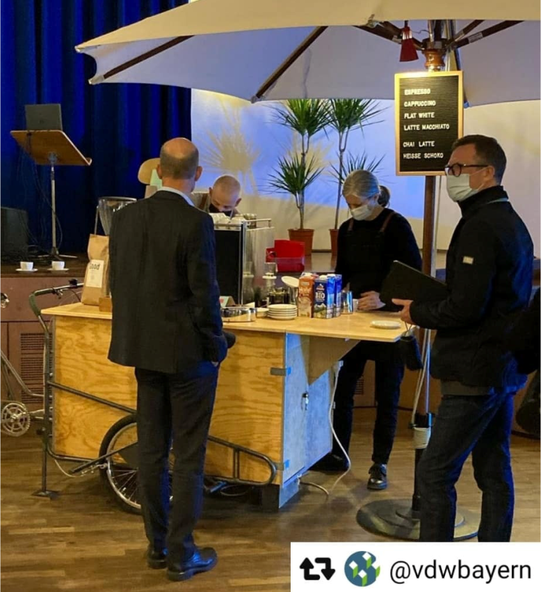 VdW_WohWi Kaffeeape in der Partnerlounge
