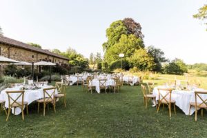 Außenbereich des Domain des Etangs in Massignac, Frankreich